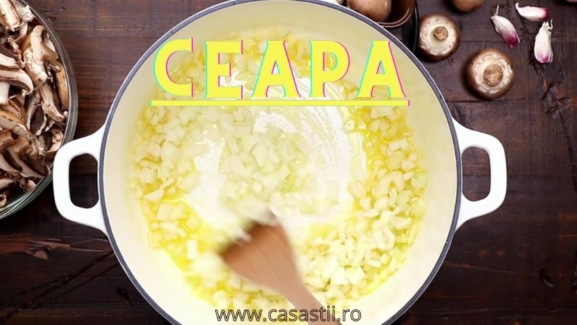 Ceapa pentru supa crema de ciuperci